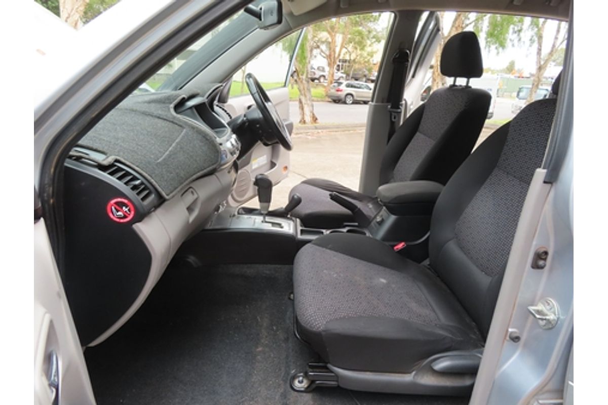 2013 Mitsubishi Triton GLX-R MN 4X4