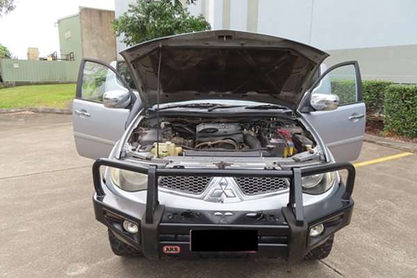 2013 Mitsubishi Triton GLX-R MN 4X4