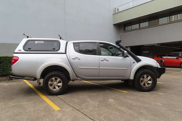 2013 Mitsubishi Triton GLX-R MN 4X4