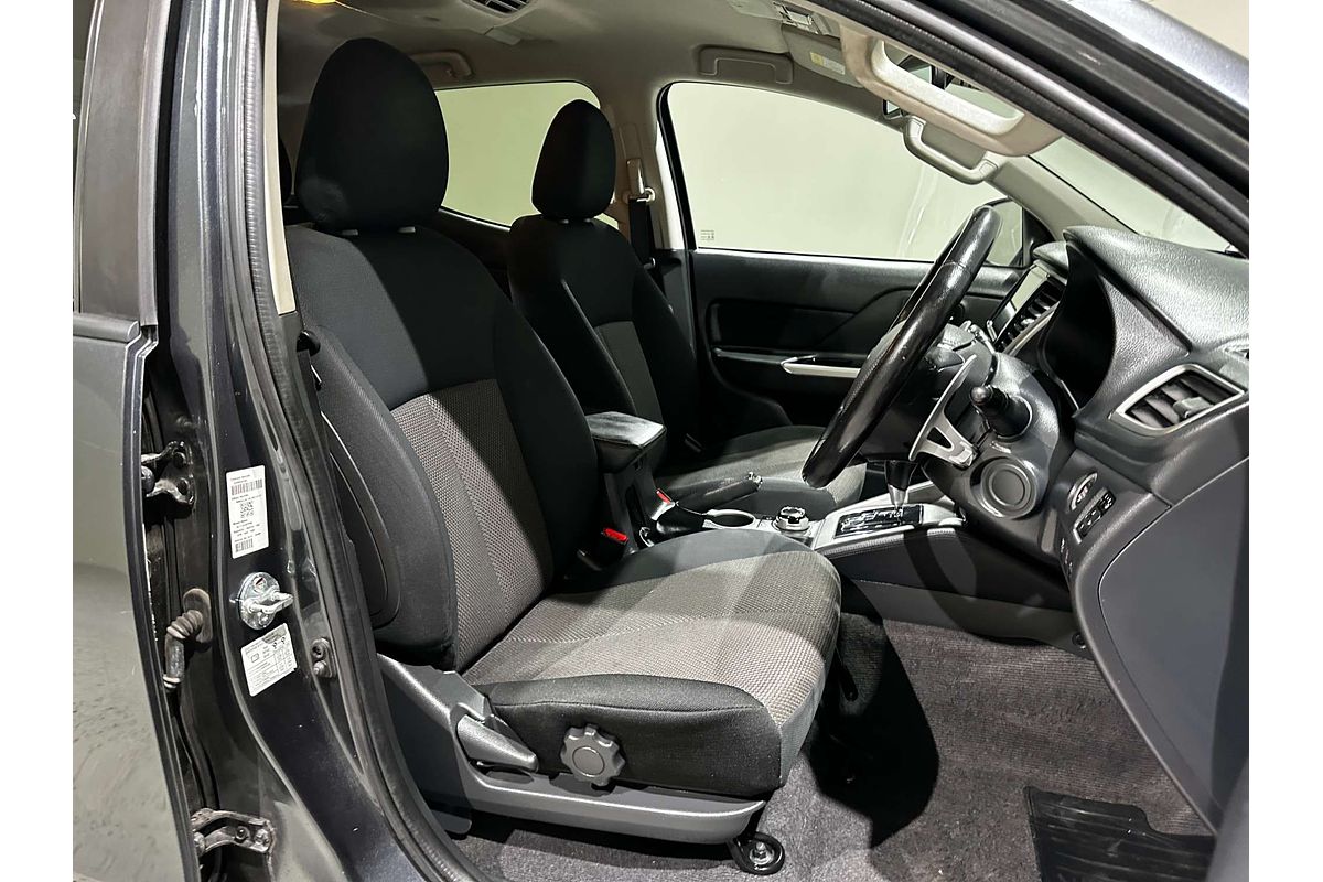 2020 Mitsubishi Triton GLS MR 4X4