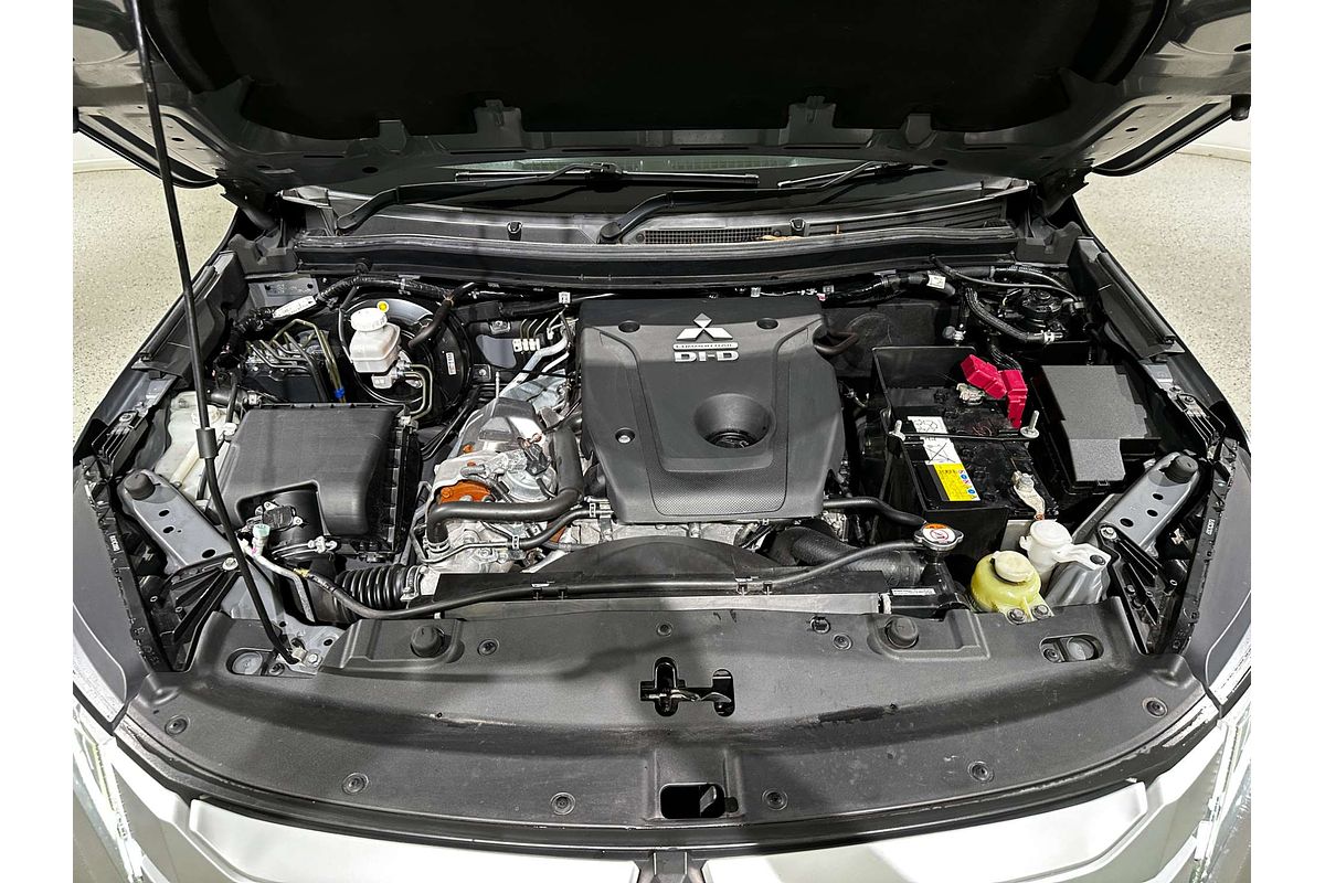 2020 Mitsubishi Triton GLS MR 4X4