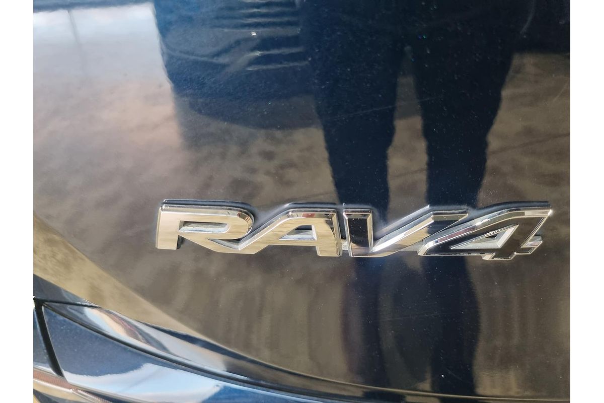 2017 Toyota RAV4 GXL ZSA42R