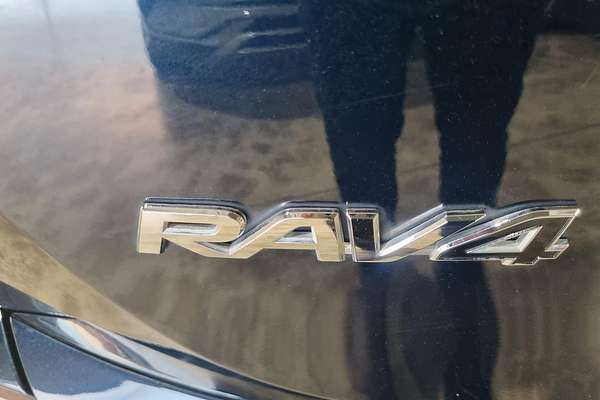2017 Toyota RAV4 GXL ZSA42R