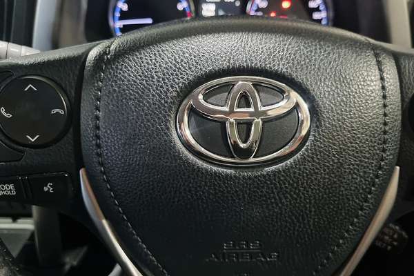 2017 Toyota RAV4 GXL ZSA42R