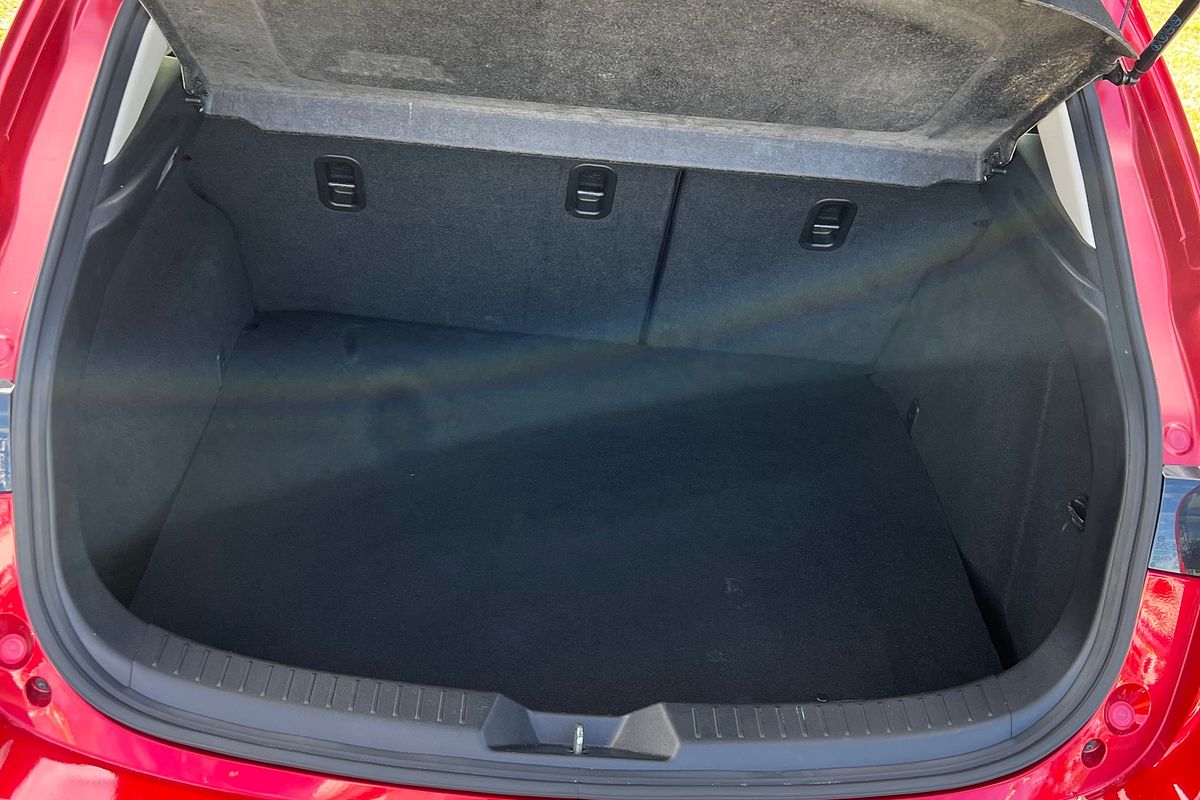 2016 Mazda 3 Neo BM Series
