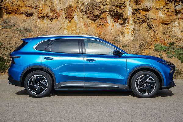 2025 MG MGS5 EV Essence 62 ZS3EM