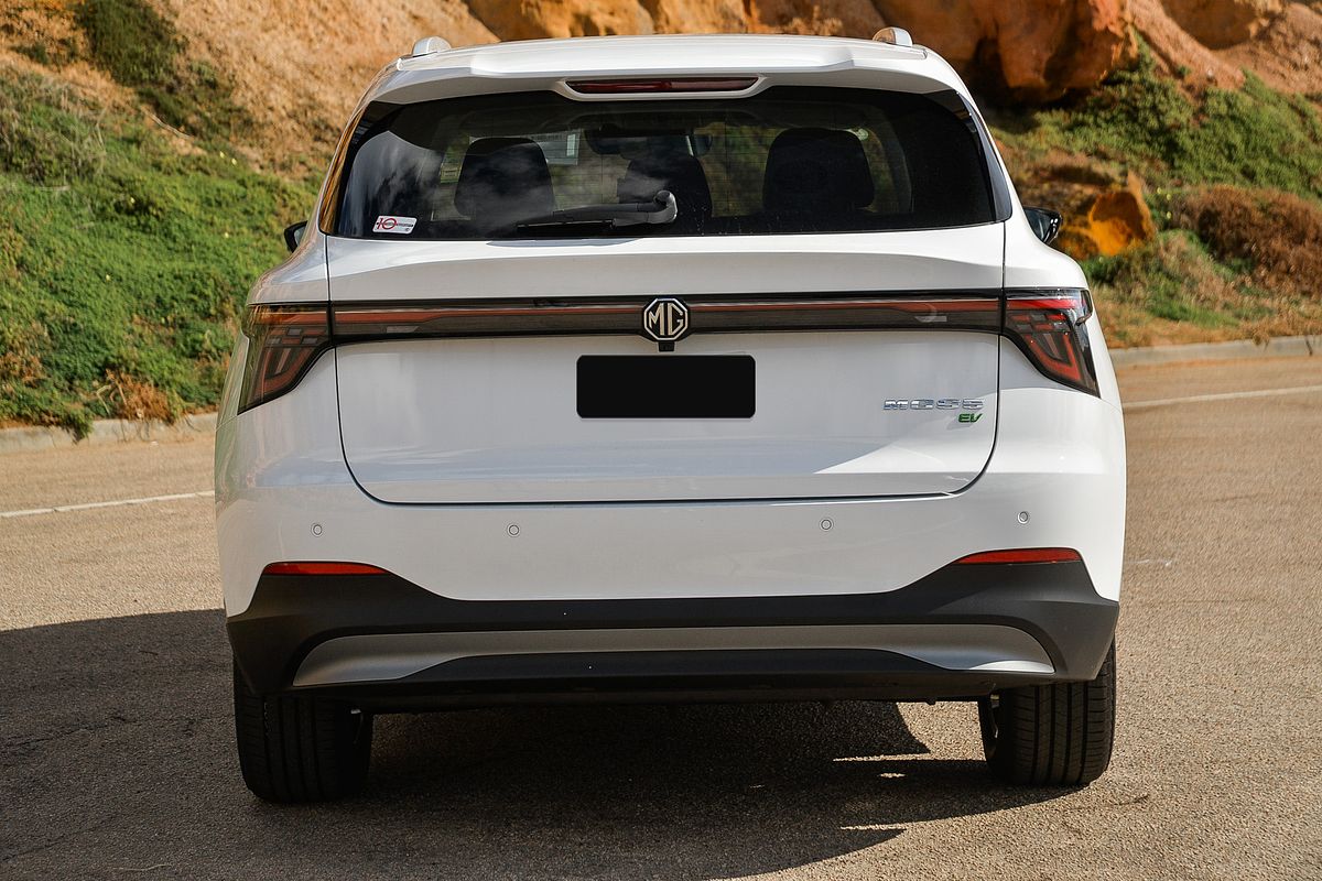 2025 MG MGS5 EV Essence 62 ZS3EM