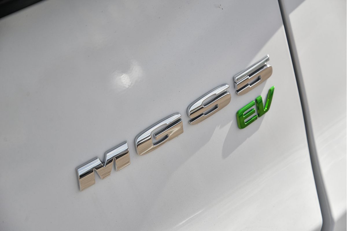 2025 MG MGS5 EV Essence 62 ZS3EM