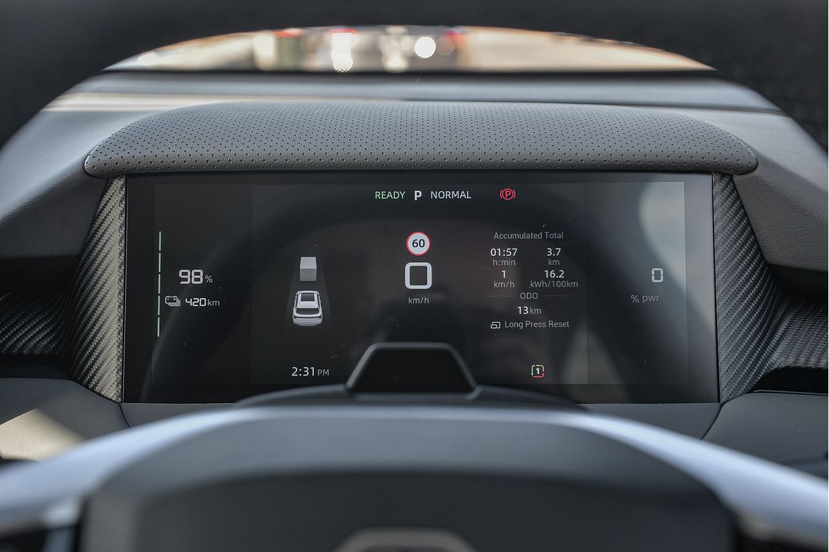 2025 MG MGS5 EV Essence 62 ZS3EM