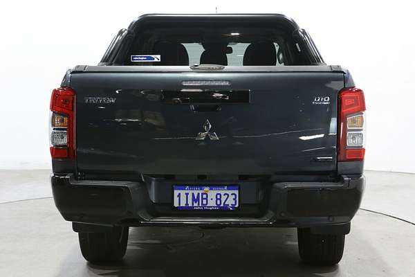 2021 Mitsubishi Triton GSR MR 4X4