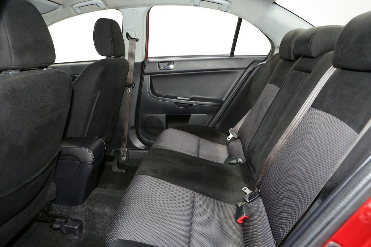 2017 Mitsubishi Lancer ES Sport CF