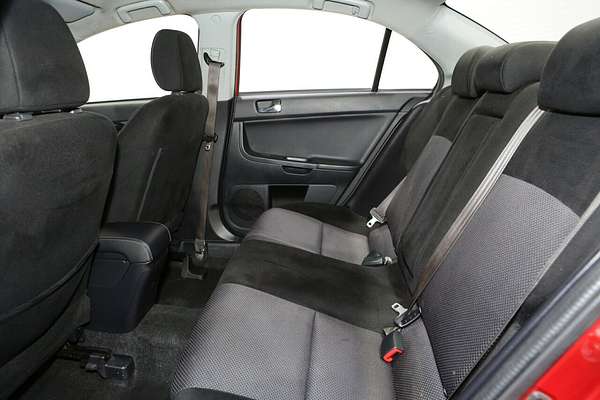 2017 Mitsubishi Lancer ES Sport CF