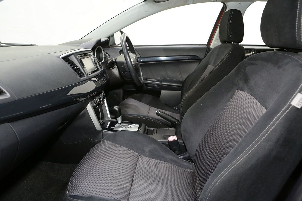 2017 Mitsubishi Lancer ES Sport CF