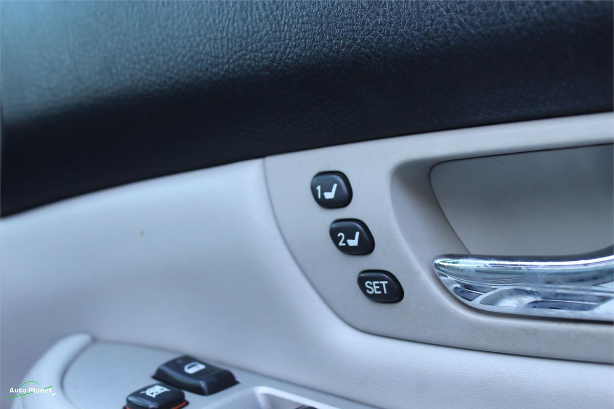 2004 Lexus RX SPORTS MCU38R