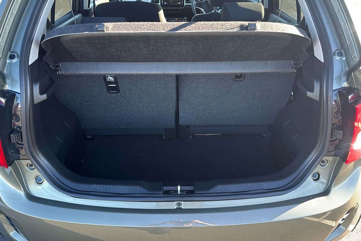 2023 Suzuki Ignis Shadow MF Series II