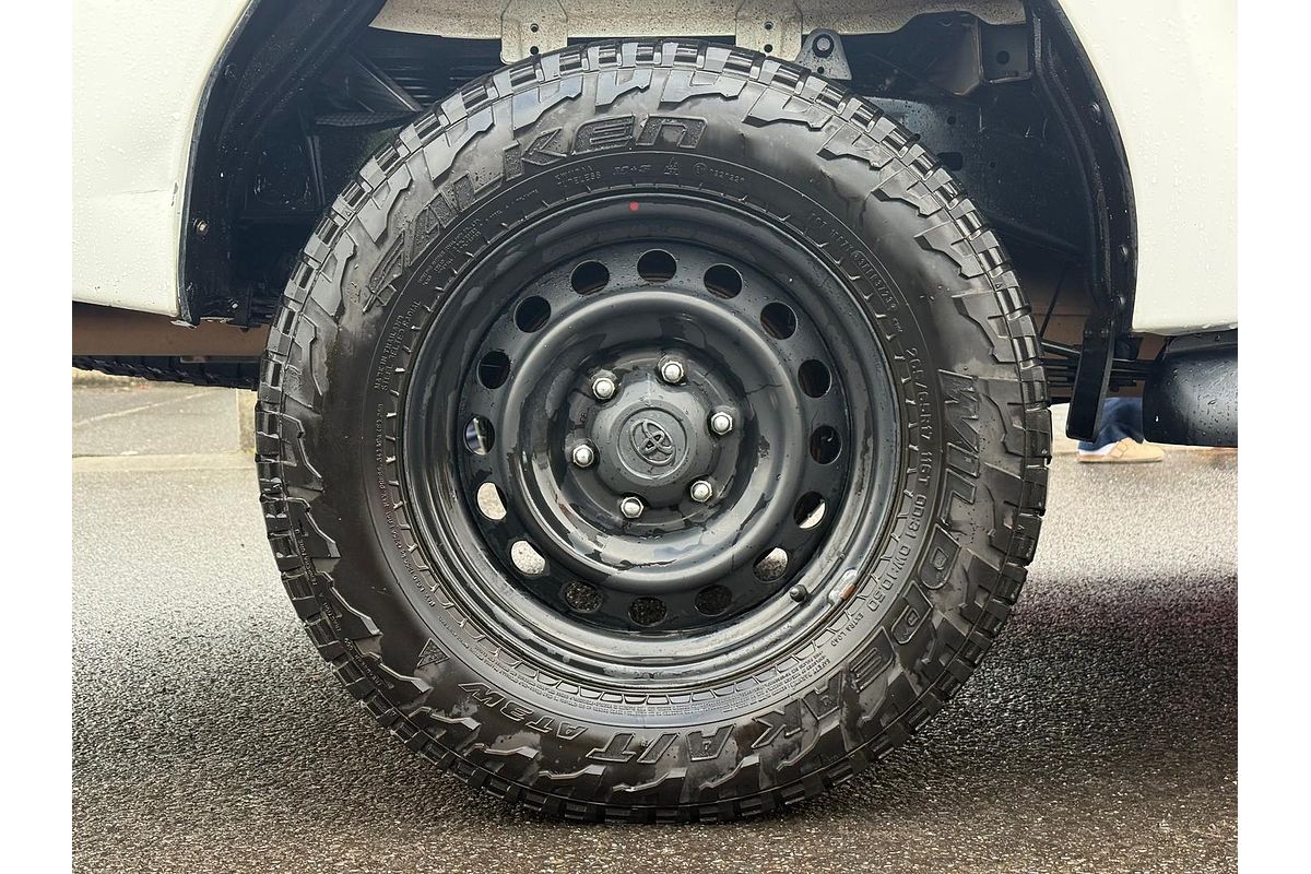 2016 Toyota Hilux SR GUN126R 4X4