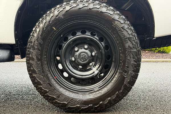 2016 Toyota Hilux SR GUN126R 4X4