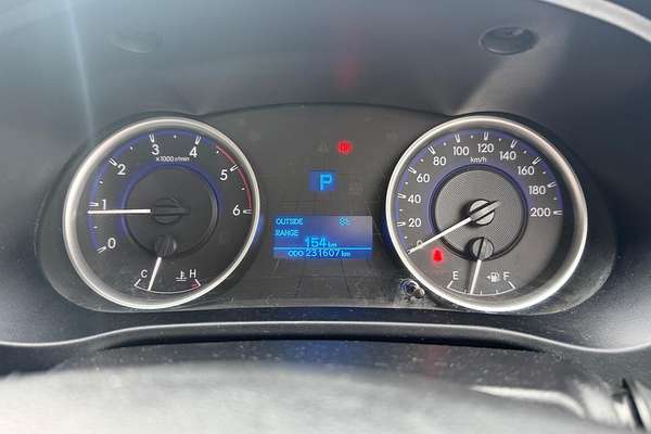 2016 Toyota Hilux SR GUN126R 4X4