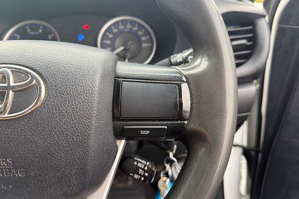 2016 Toyota Hilux SR GUN126R 4X4