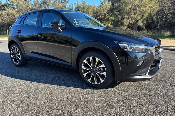 2025 Mazda CX-3 G20 Pure DK