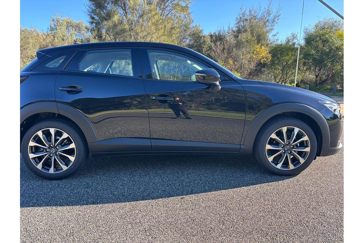 2025 Mazda CX-3 G20 Pure DK