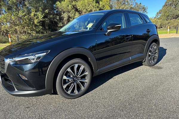 2025 Mazda CX-3 G20 Pure DK