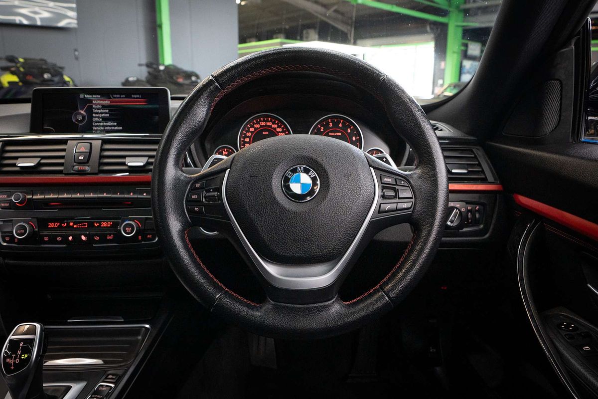 2013 BMW 3 Series 328i Modern Line F34