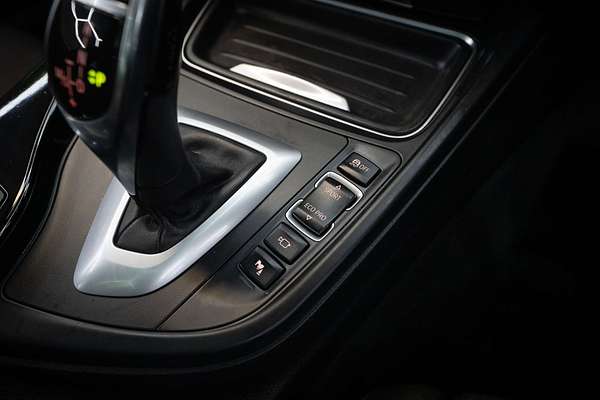 2013 BMW 3 Series 328i Modern Line F34