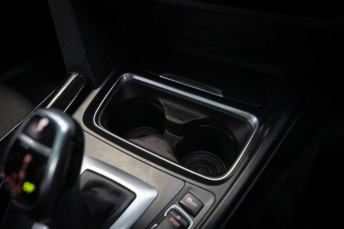 2013 BMW 3 Series 328i Modern Line F34