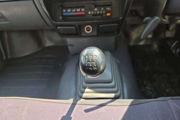 2012 Nissan Navara DX D22 Rear Wheel Drive