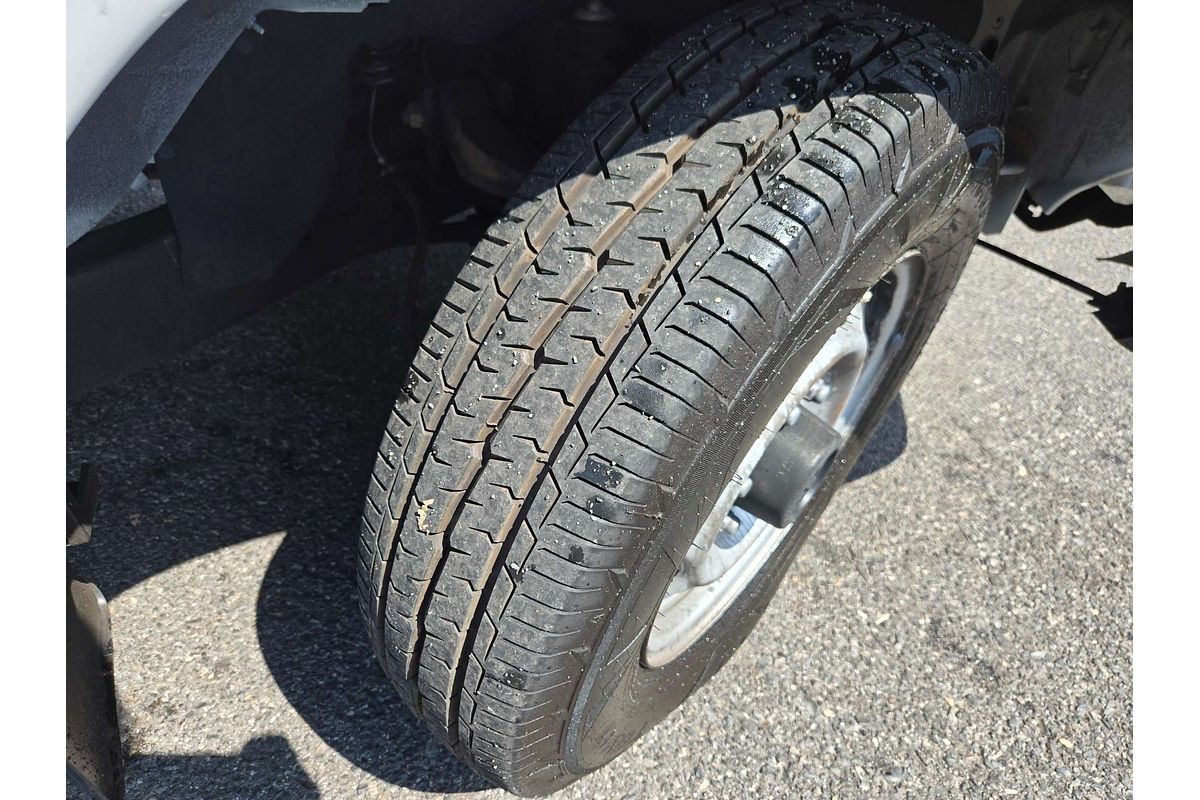 2012 Nissan Navara DX D22 Rear Wheel Drive