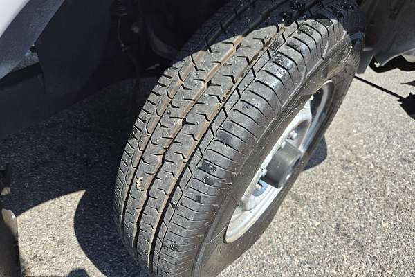 2012 Nissan Navara DX D22 Rear Wheel Drive