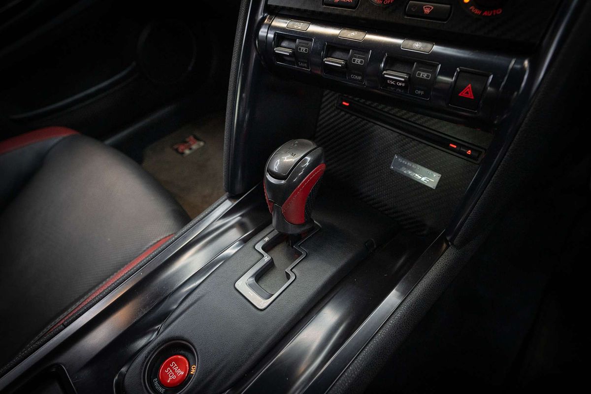 2013 Nissan GT-R Black Edition R35