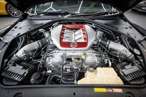 2013 Nissan GT-R Black Edition R35