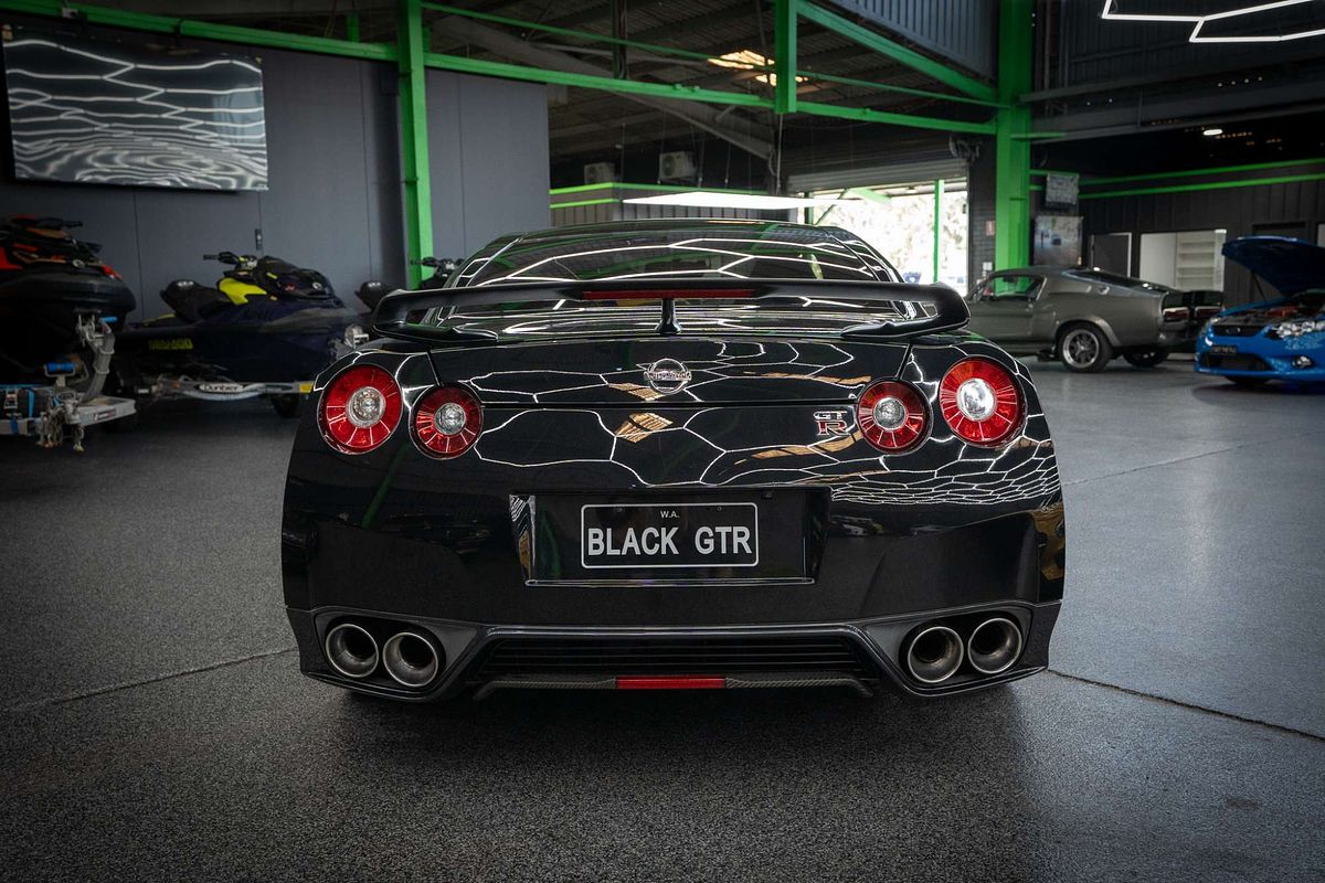 2013 Nissan GT-R Black Edition R35