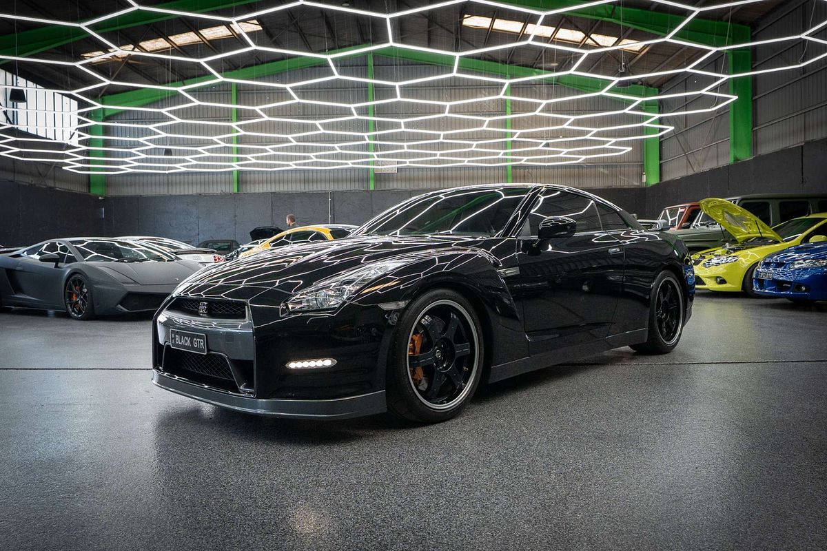 2013 Nissan GT-R Black Edition R35