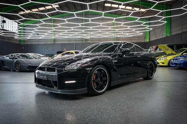 2013 Nissan GT-R Black Edition R35