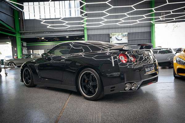 2013 Nissan GT-R Black Edition R35