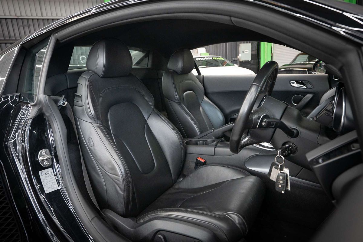 2011 Audi R8