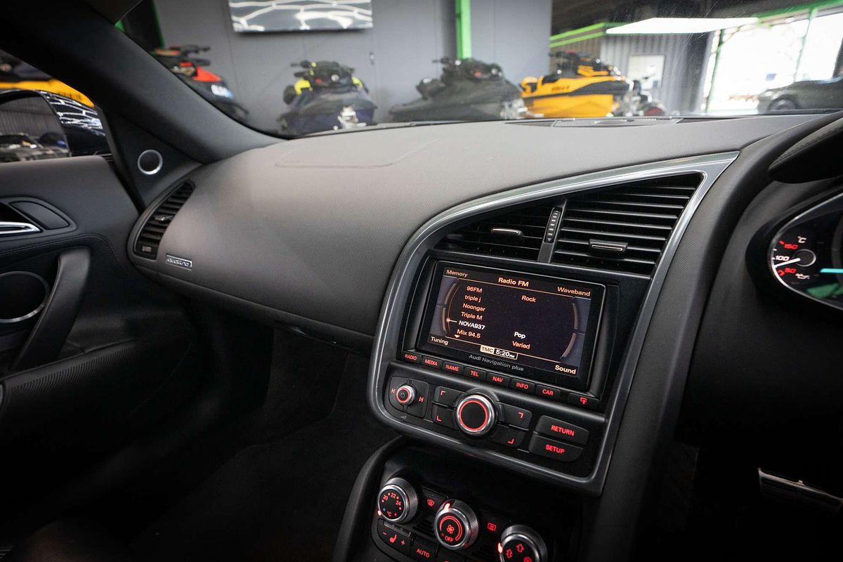 2011 Audi R8