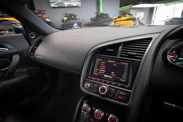 2011 Audi R8
