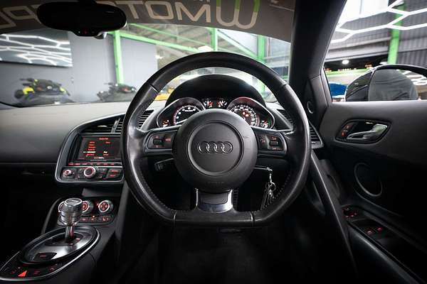 2011 Audi R8
