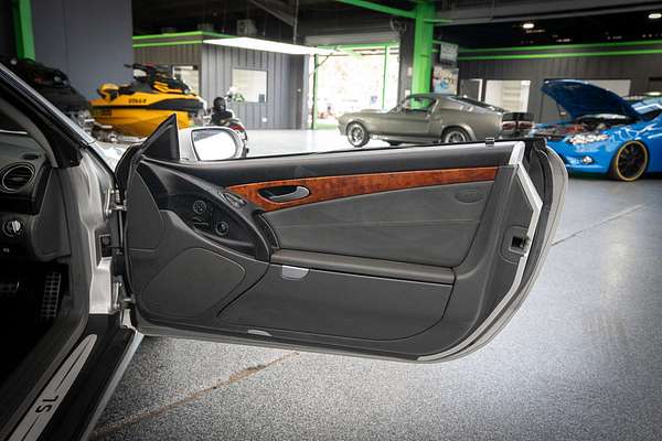 2004 Mercedes-Benz SL-Class SL350 R230