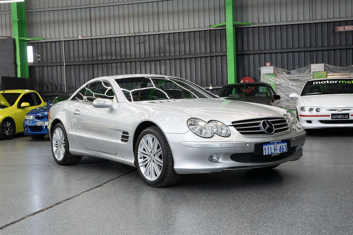 2004 Mercedes-Benz SL-Class SL350 R230