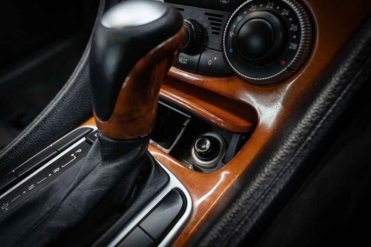 2004 Mercedes-Benz SL-Class SL350 R230