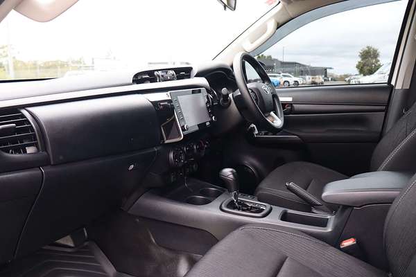 2023 Toyota Hilux SR GUN126R