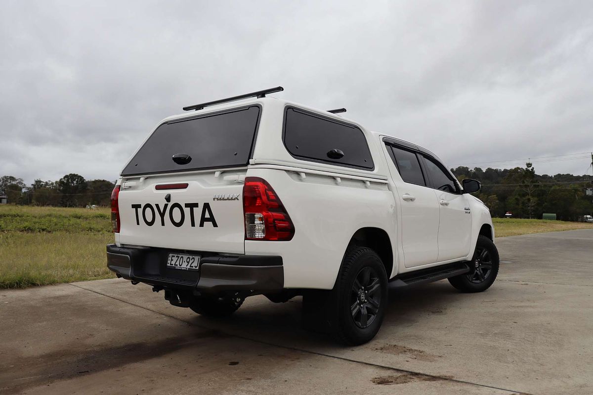 2023 Toyota Hilux SR GUN126R