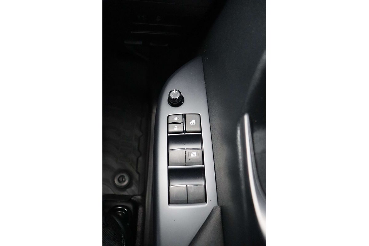 2023 Toyota Hilux SR GUN126R