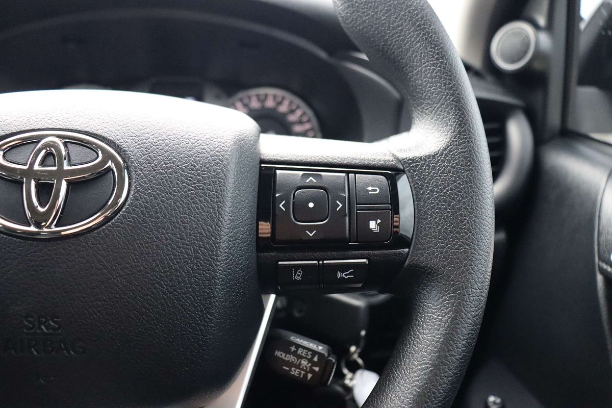 2023 Toyota Hilux SR GUN126R