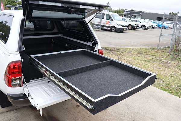 2023 Toyota Hilux SR GUN126R